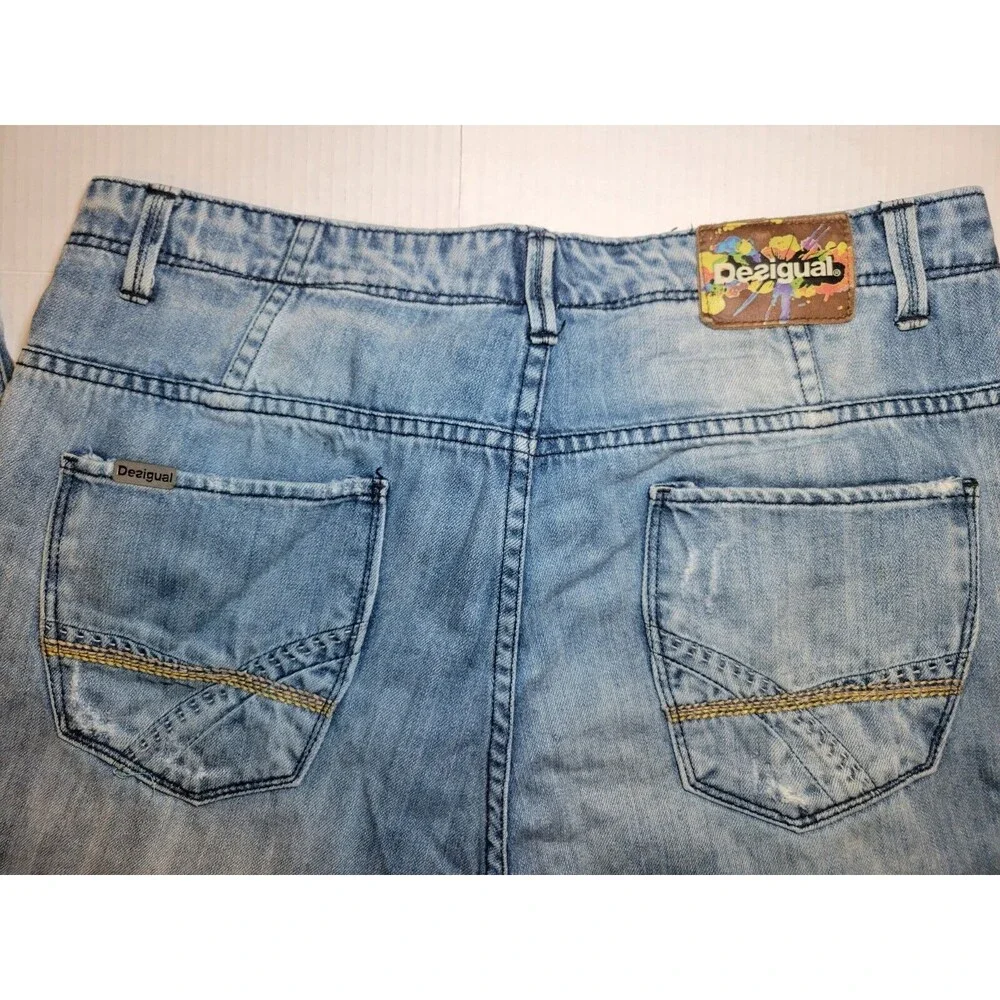 Desigual Men Jeans Regular Straight Size W34 L32 Button Fly Ripped 5 Pocket Blue